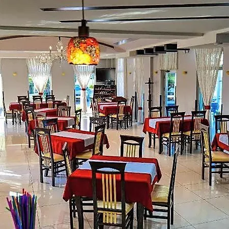 Ξενοδοχείο Lord Tirana 4*