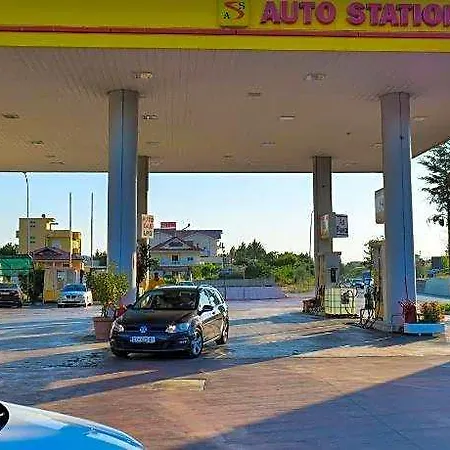 Ξενοδοχείο Lord Tirana