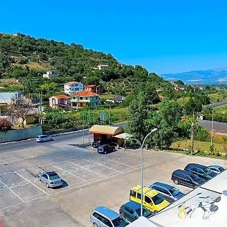 Ξενοδοχείο Lord Tirana
