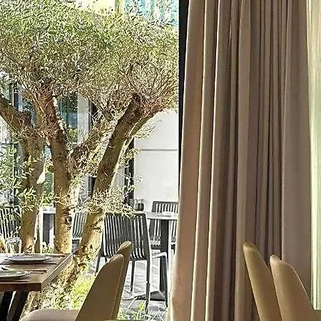 Hotel Lord Tirana 4*