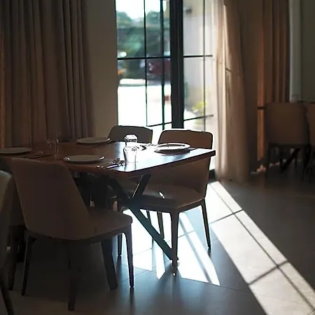 Hotel Lord Tirana Babrru